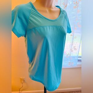 Under Armour size XS Heat gear